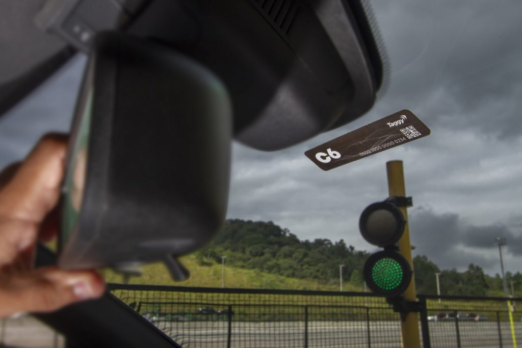 C6 Tag para pedágios e estacionamentos